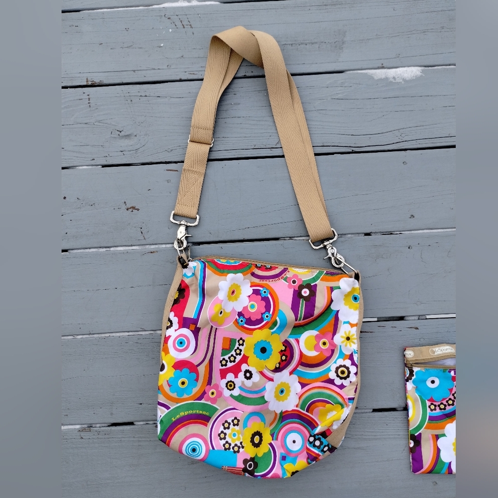 Lesportsac Multicolor Floral Crossbody Bag With Pouch - Picture 4 of 14